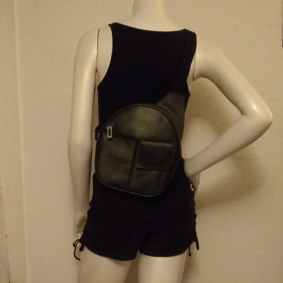 Green Across the Body Bag - Picture 5 of 6